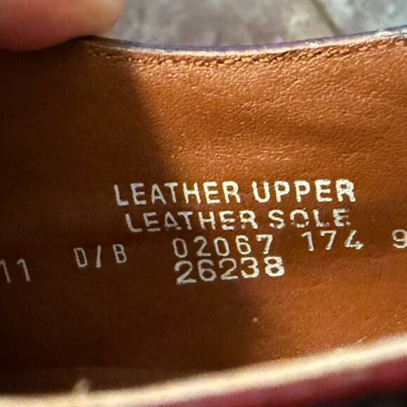 New/Without box -  Bostonian Classics Burgundy Wingtip Toe Oxford Shoes: 11 D/B - Picture 6 of 9